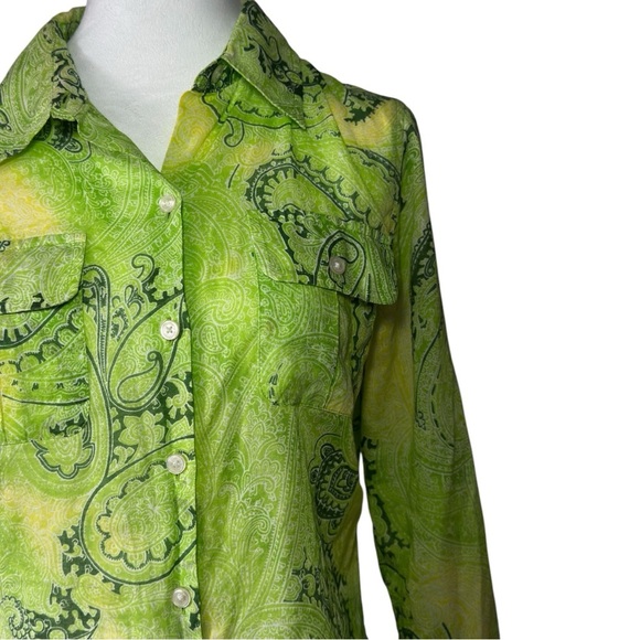 Jones New York Green Button Down Shirt with Notched Collar - Picture 2 of 5